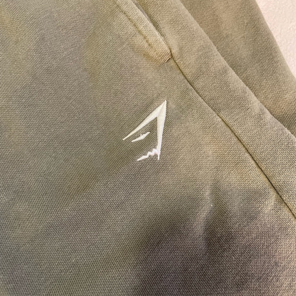 Gymshark bundle - Picture 3 of 14